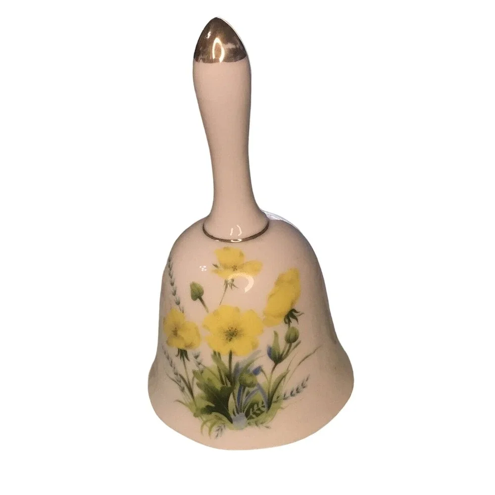 Vintage White/Yellow Buttercups‎ Floral Porcelain Bell